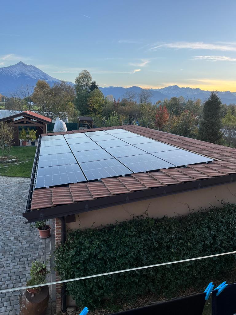 Impianti solari e fotovoltaico Impianti solari e fotovoltaico