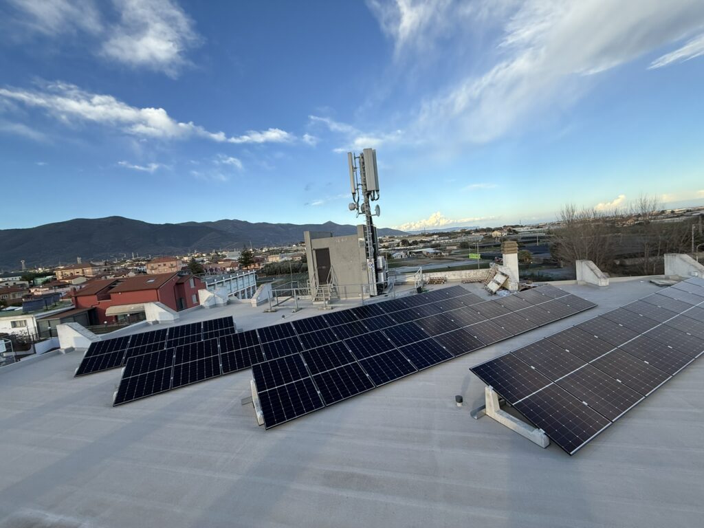 Impianti solari e fotovoltaico Impianti solari e fotovoltaico