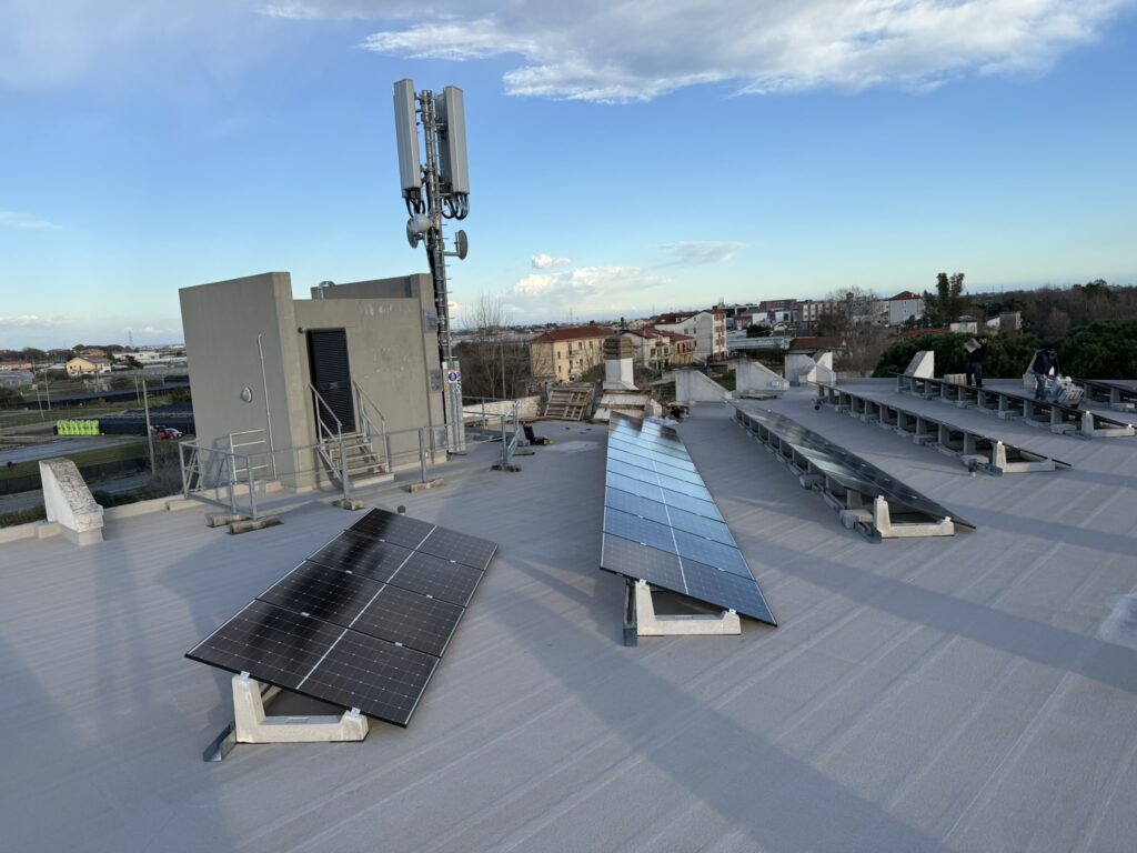 Impianti solari e fotovoltaico Impianti solari e fotovoltaico